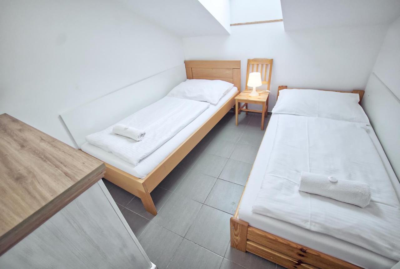 Penzion Kratochvil Dolni Dunajovice Ngoại thất bức ảnh