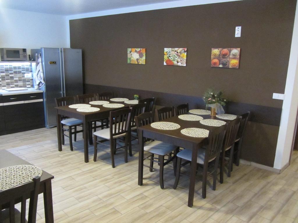 Penzion Kratochvil Dolni Dunajovice Ngoại thất bức ảnh